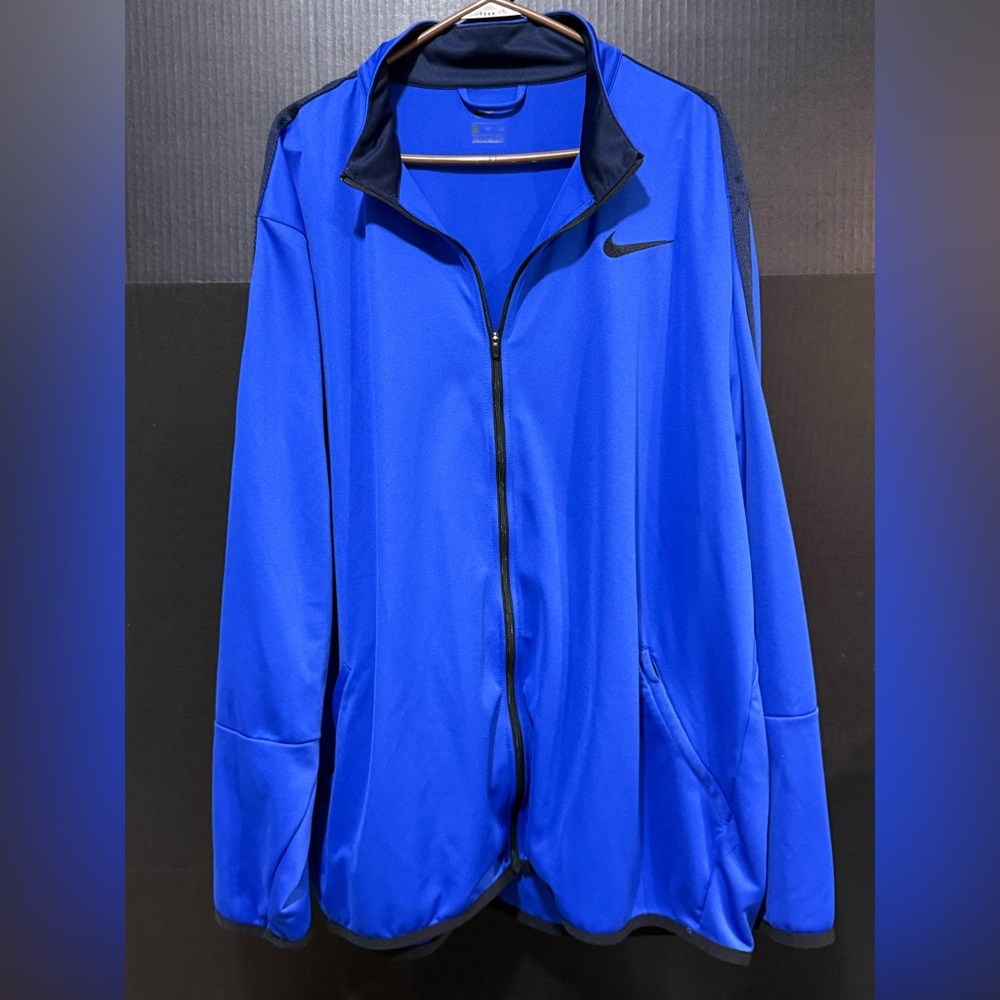 🍥Nike DriFIT Royal Blue Full Zip Up Jacket